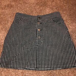 Houndstooth Short Pencil Skirt